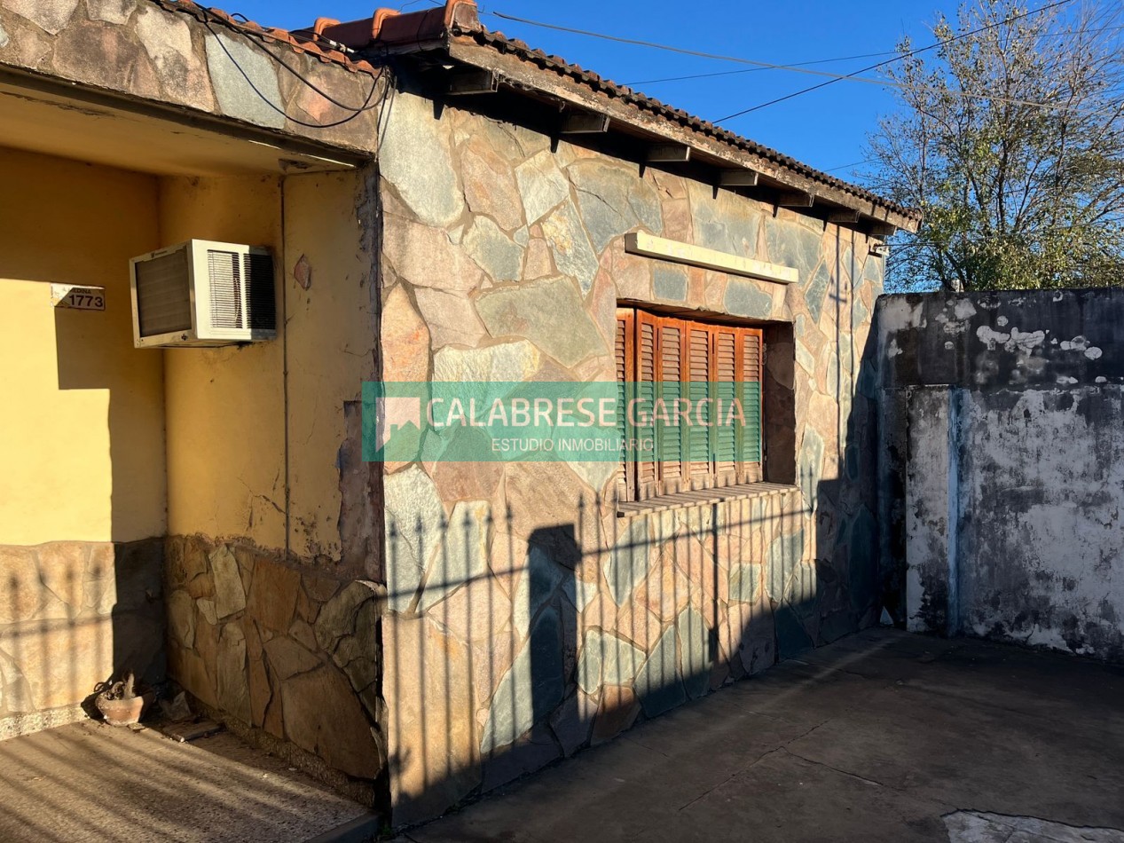 Vendo casa a reciclar zona Club Talleres