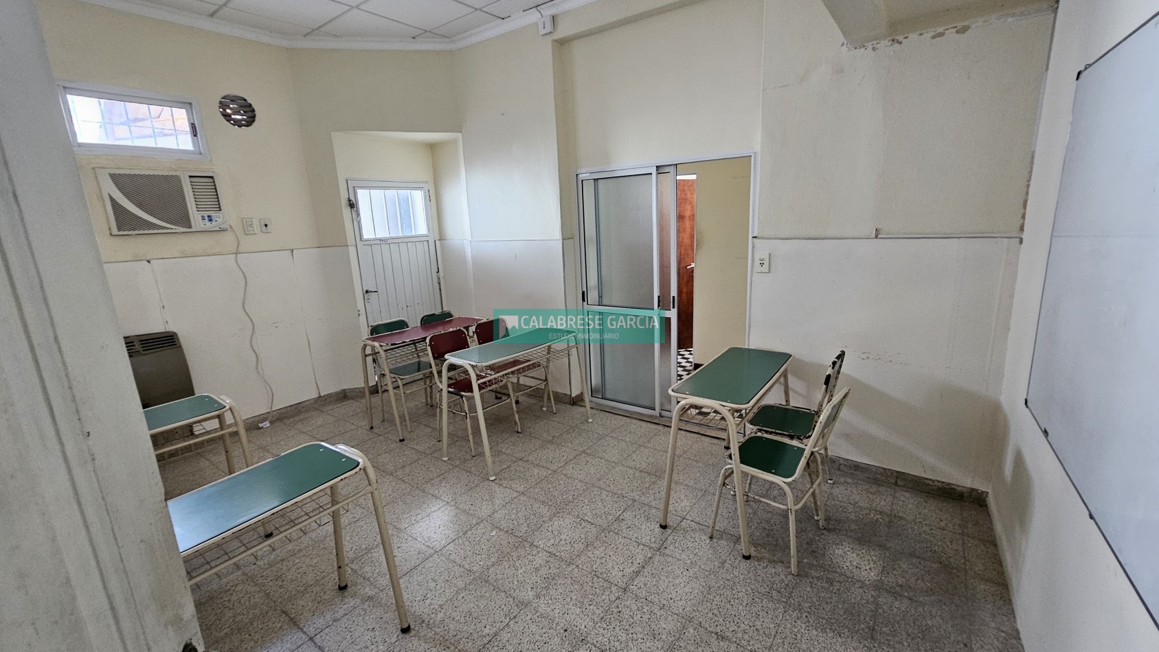 SE VENDE CASA ZONA MICRO CERNTRO