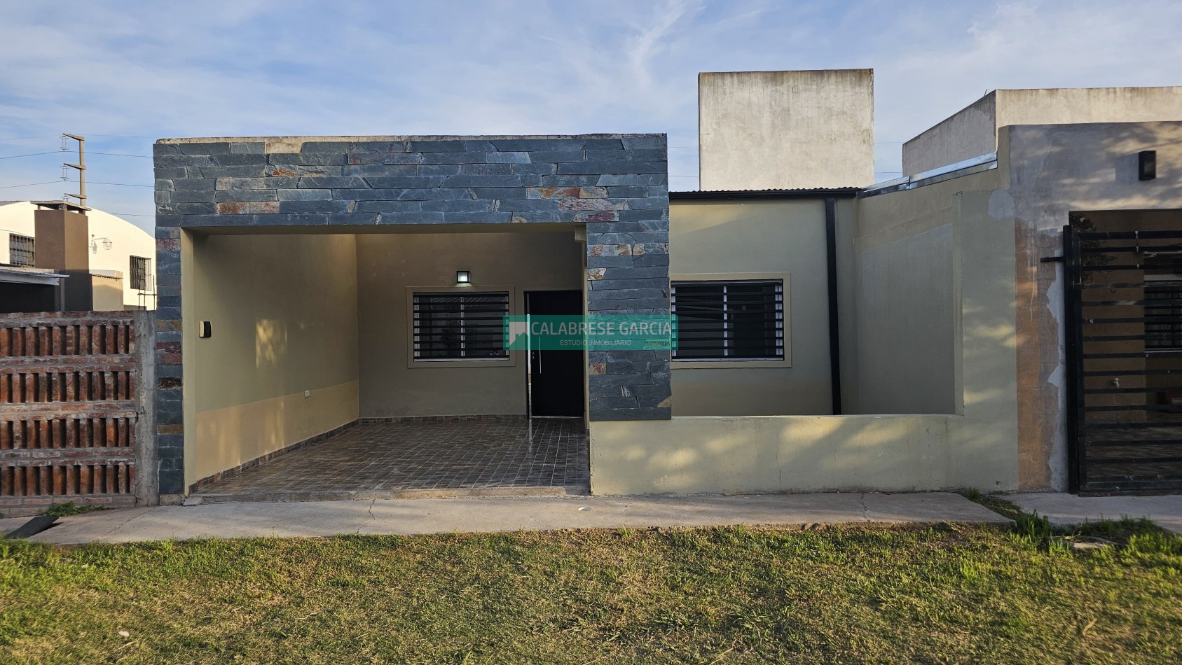 SE VENDE CASA AVENIDA DE LAS AMERICAS