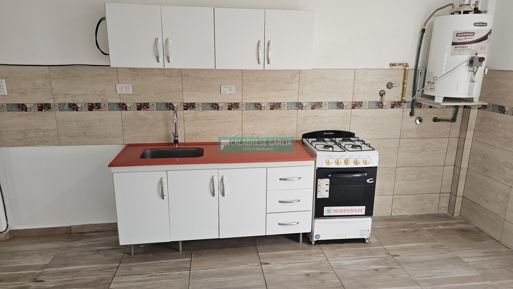 SE VENDE CASA AVENIDA DE LAS AMERICAS