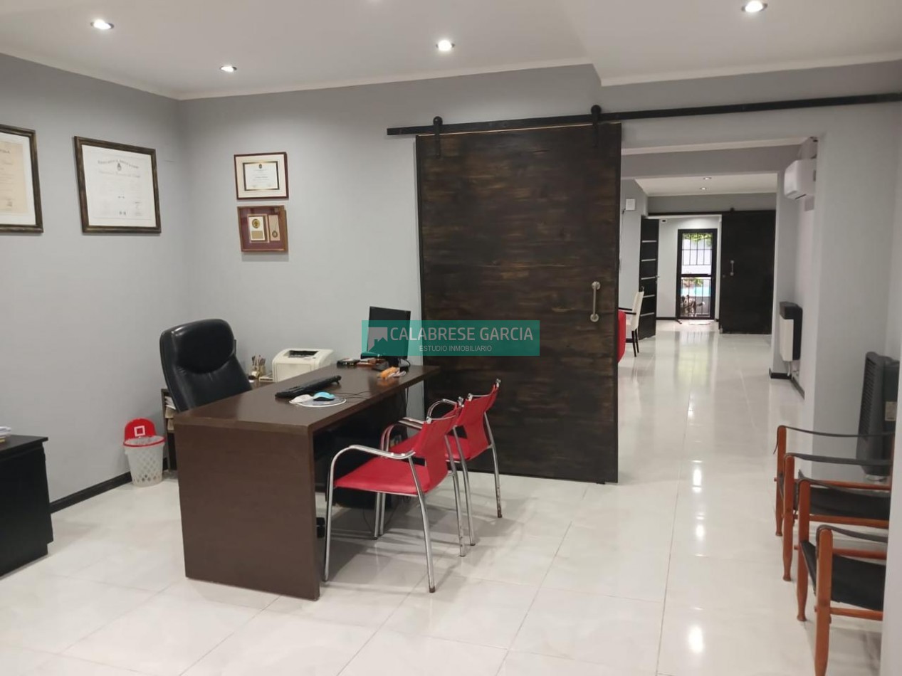 SE VENDE CASA LISTA PARA MUDARSE DENTRO DE BOULEVARES