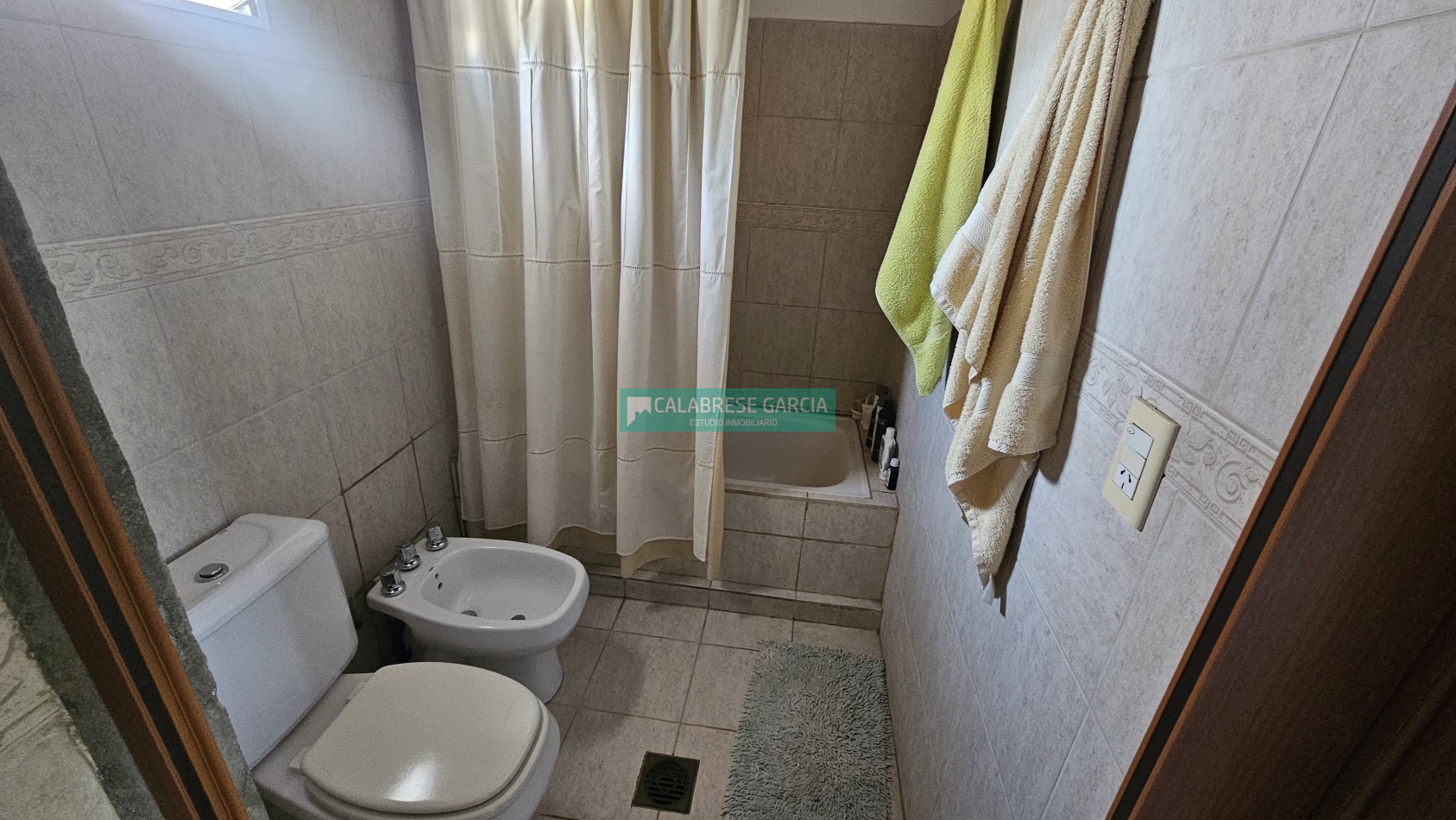 VENDOCASA ZONA DIVISION DE LOS ANDES Y SANTO DOMIGUEZ APTA CREDITO