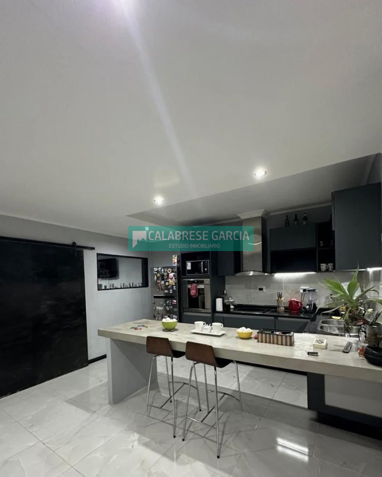 SE VENDE CASA LISTA PARA MUDARSE DENTRO DE BOULEVARES