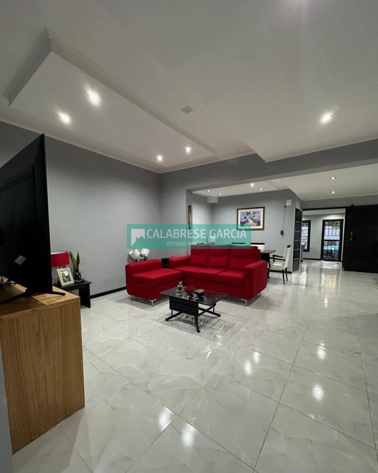 SE VENDE CASA LISTA PARA MUDARSE DENTRO DE BOULEVARES