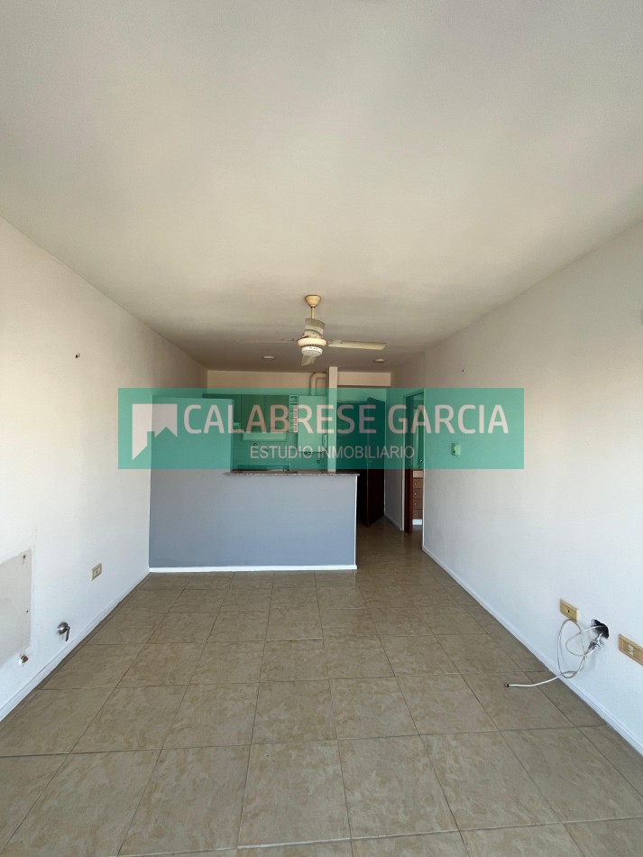 Alquilo dpto 1 dorm al frente zona centro