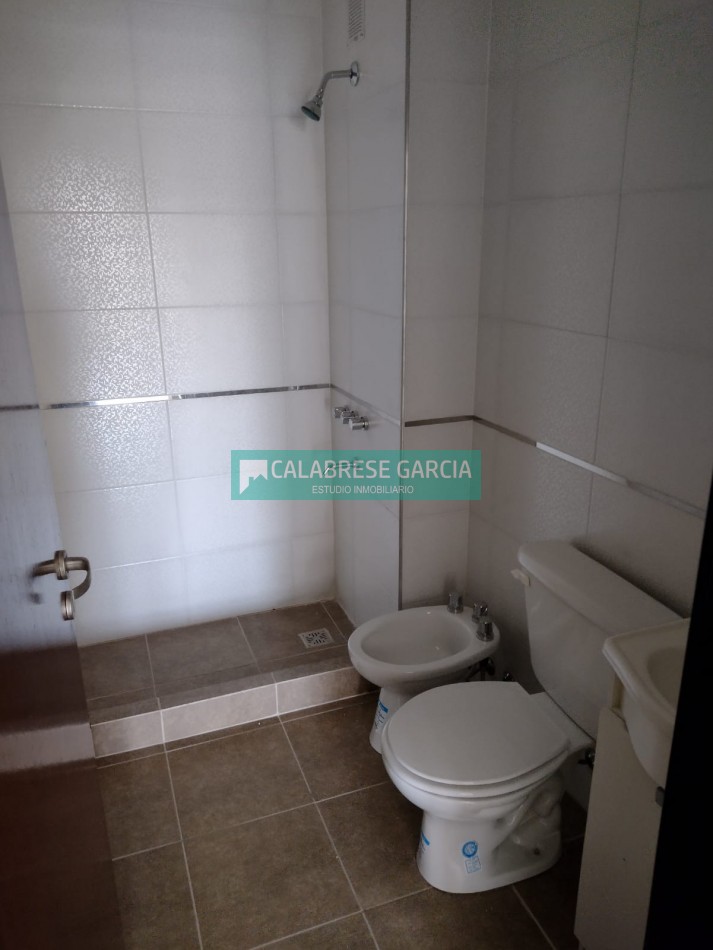 Se vende departamento zona plaza Saenz Peña