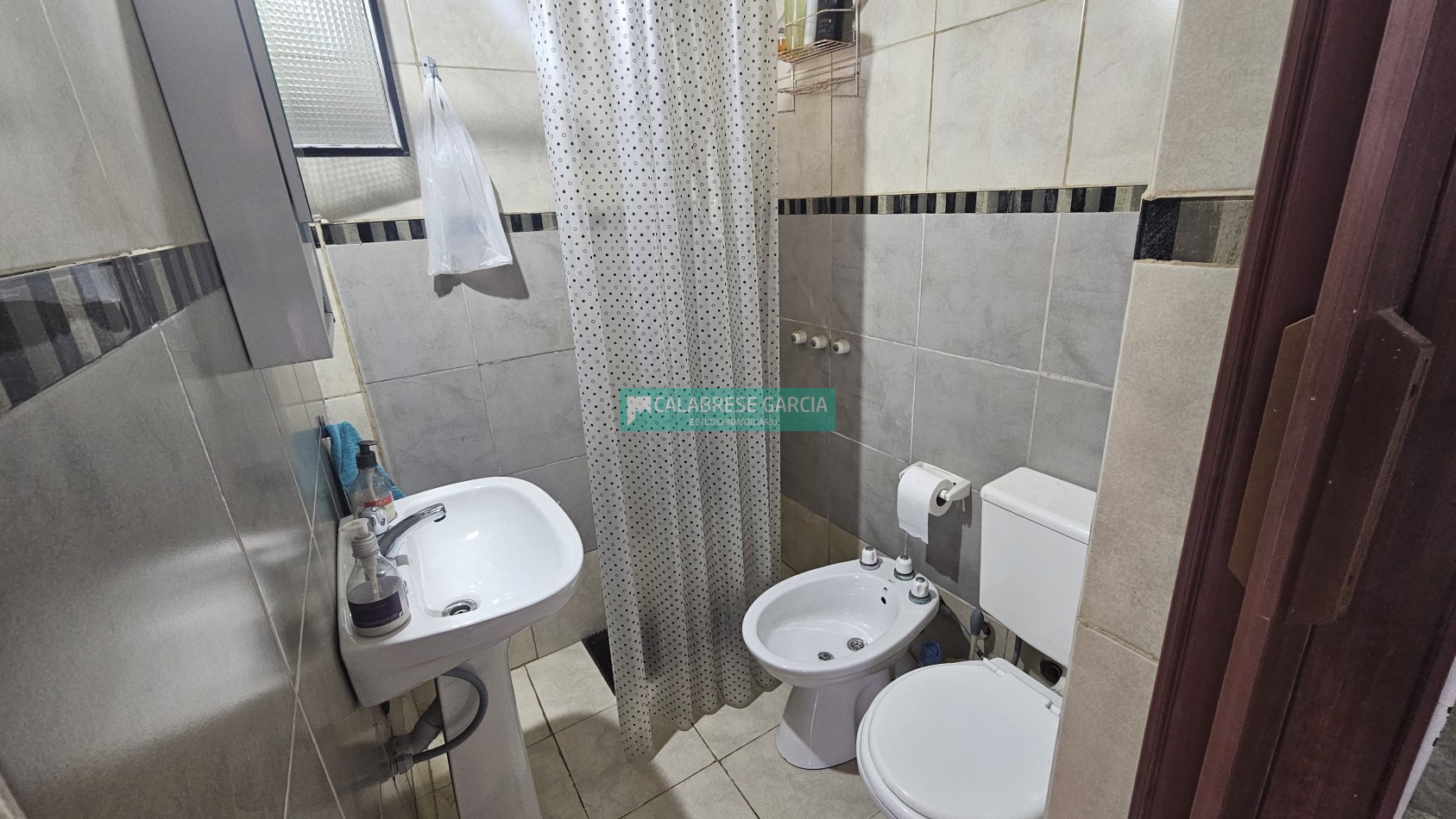 VENDOCASA ZONA DIVISION DE LOS ANDES Y SANTO DOMIGUEZ APTA CREDITO