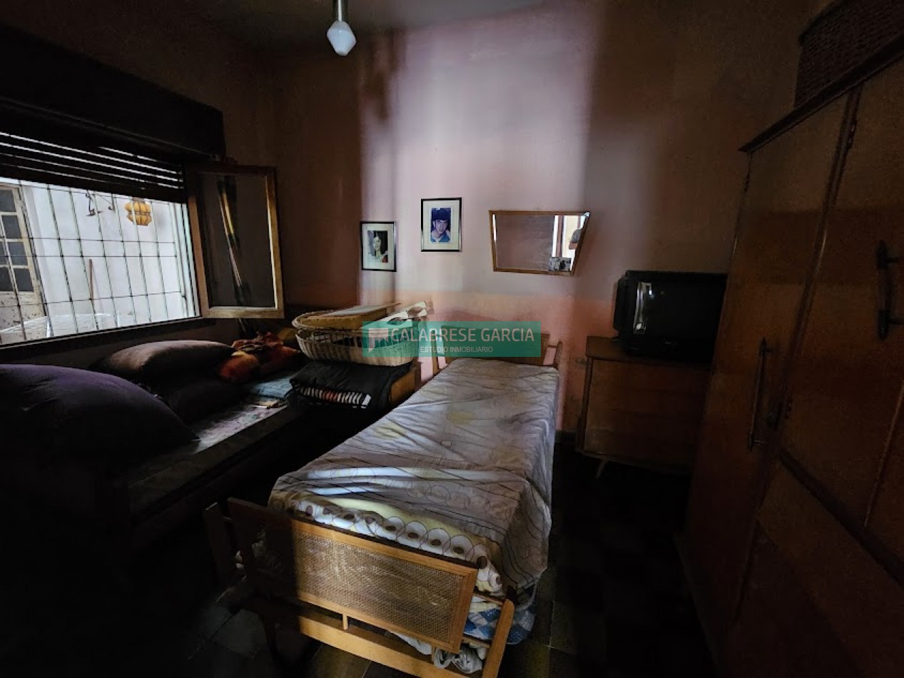 SE VENDE CASA A REFACCIONAR RAMIREZ Y PEREZ COLMAN