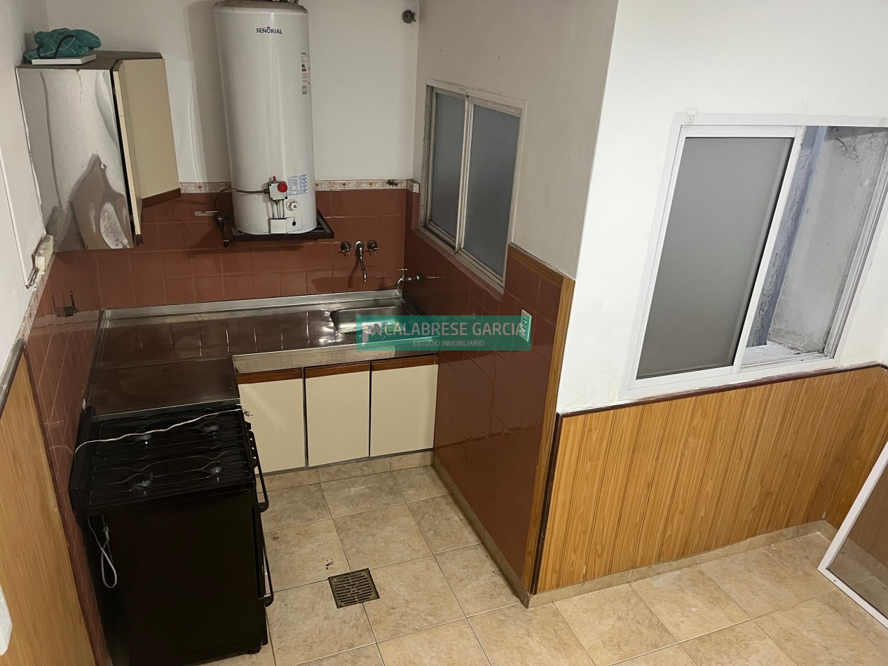 Imperdible Oportunidad Casa + Local en pleno Centro de Parana!