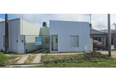 SE VENDE CASA A ESTRENAR ZONA LOPEZ JORDAN Y CHURRUARIN