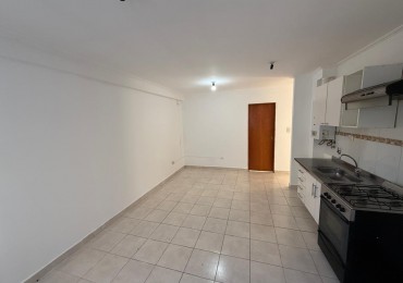 se alquila departamento de dos dormitorios zona centro