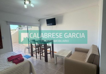En venta departamento monoambiente , amoblado , con patio,  edificio con ascensor !