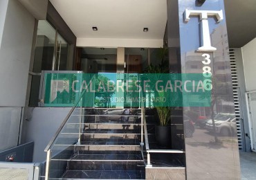 En venta departamento de dos dormitorios ,   zona centro !
