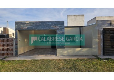 SE VENDE CASA AVENIDA DE LAS AMERICAS